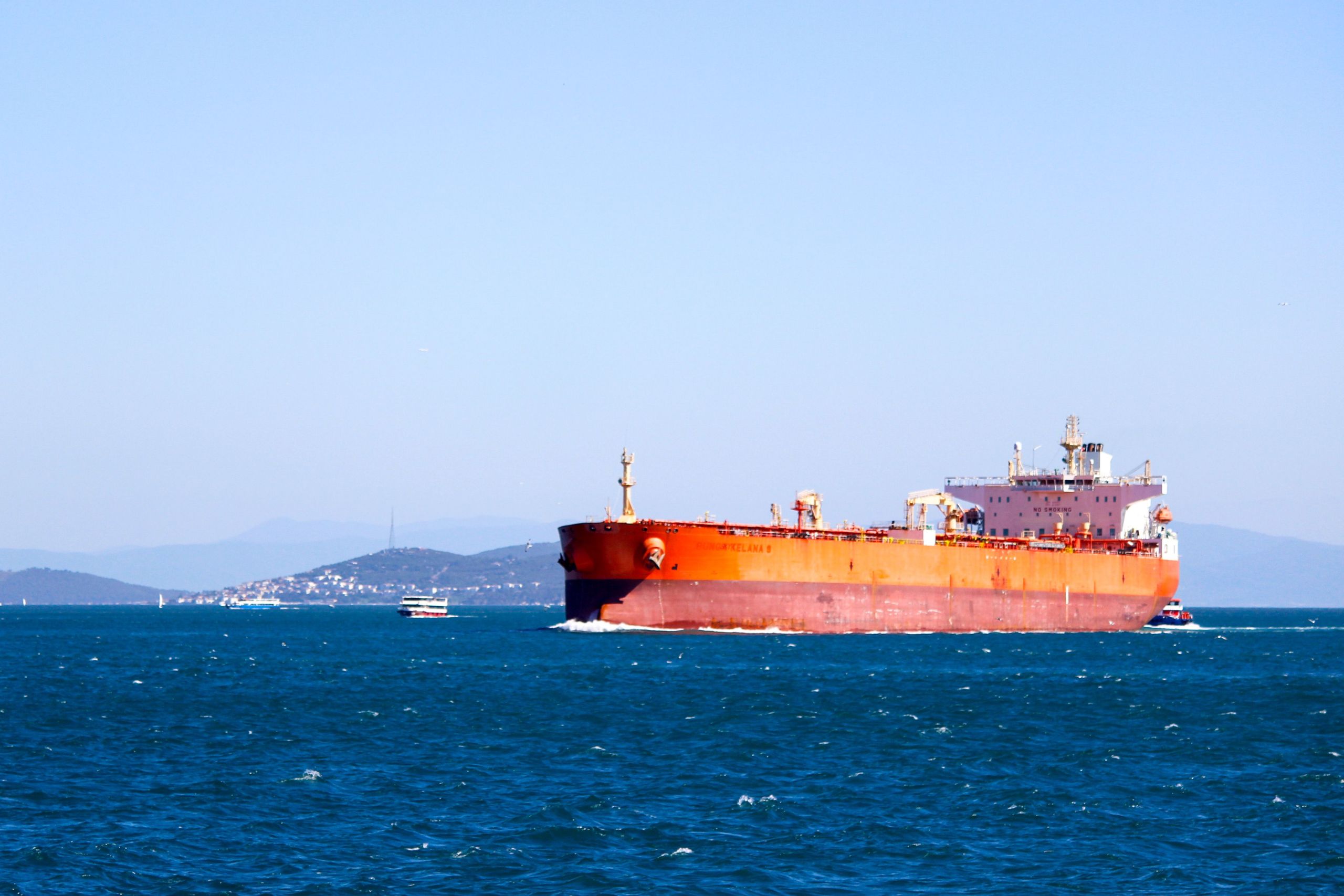 The Strait of Hormuz: The World’s Most Critical Oil Chokepoint Is Once Again at the Center of Global Tensions